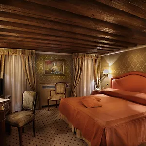 Hotel Colombina, Venice