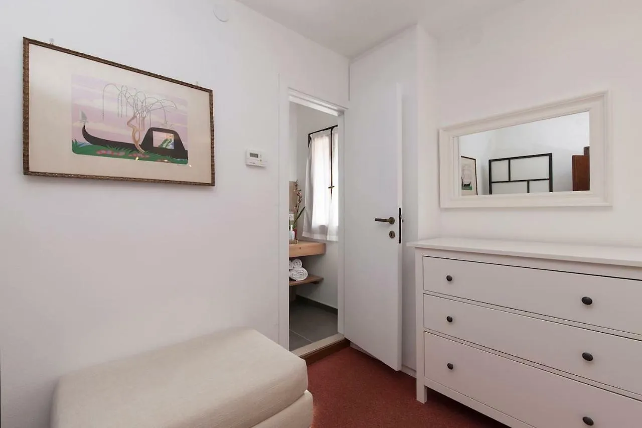 Le Ancore Apartment Few Steps From Biennale Art Venice